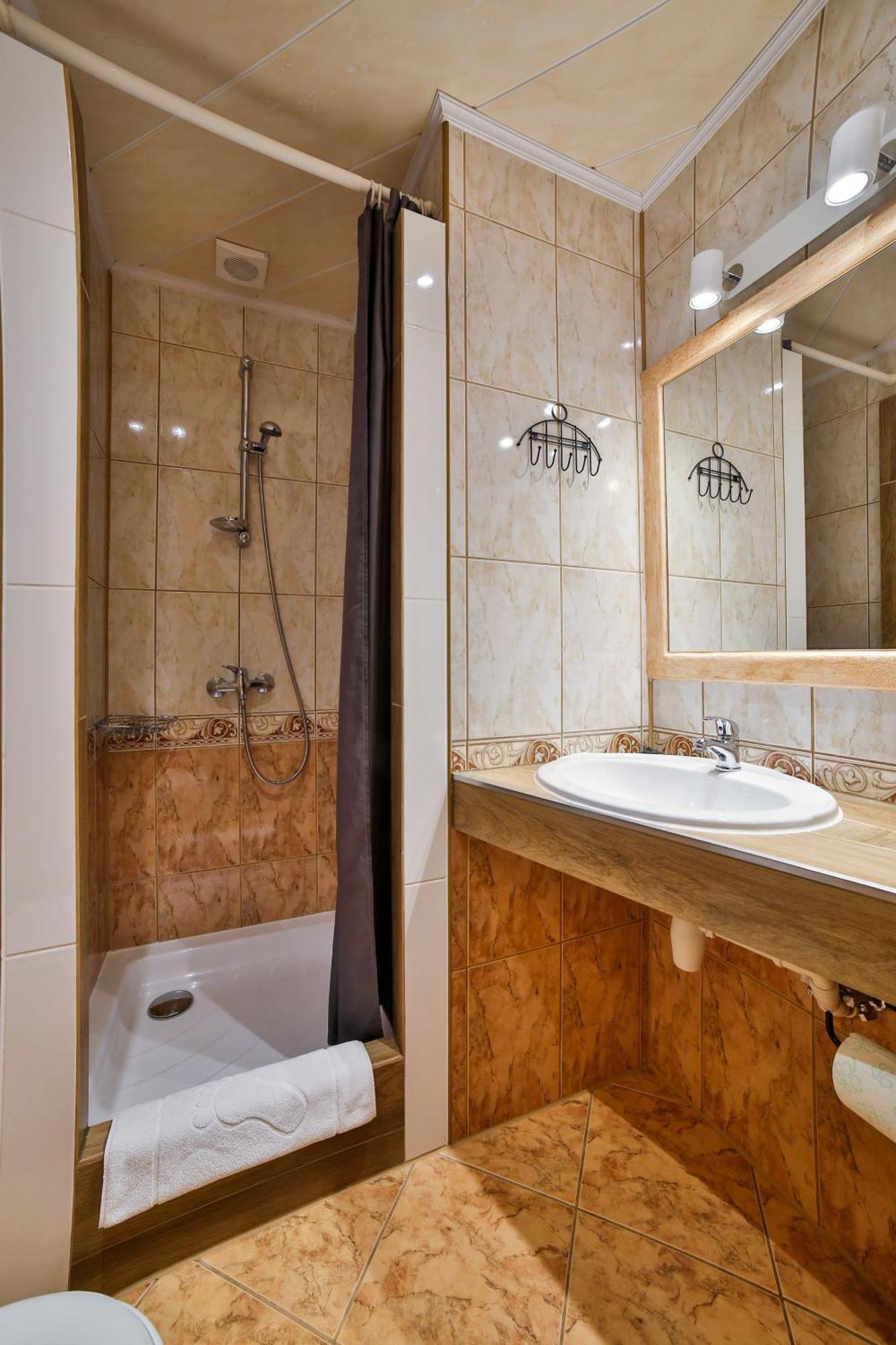 Swarna Wynajem Pokoi Privat overnatting